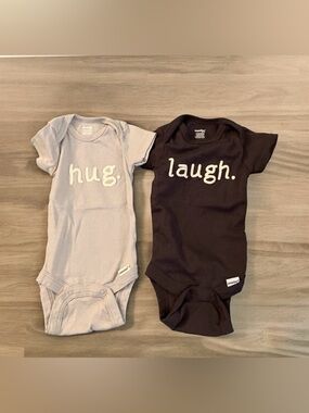3/$22 Minimalist Onesies Set of 2 "laugh." "hug." Gender Neutral Size 0-3 Months
